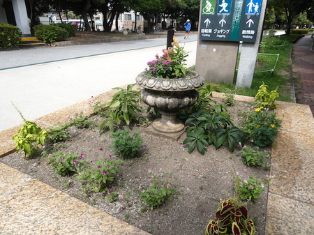1001大濠公園-福岡県護国神社1.JPG