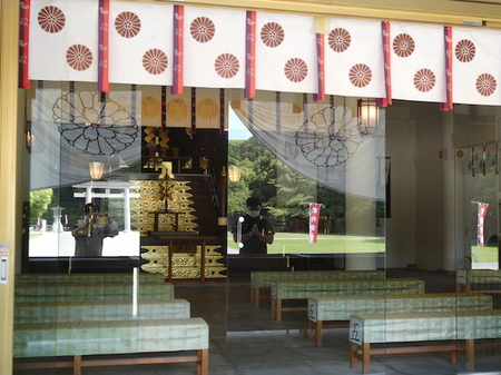 1021福岡県護国神社14.JPG
